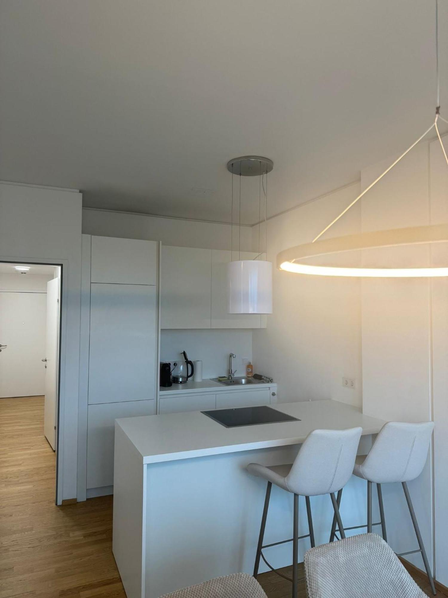 Skyline Suite - Schick Ueber Wien Viena Exterior foto